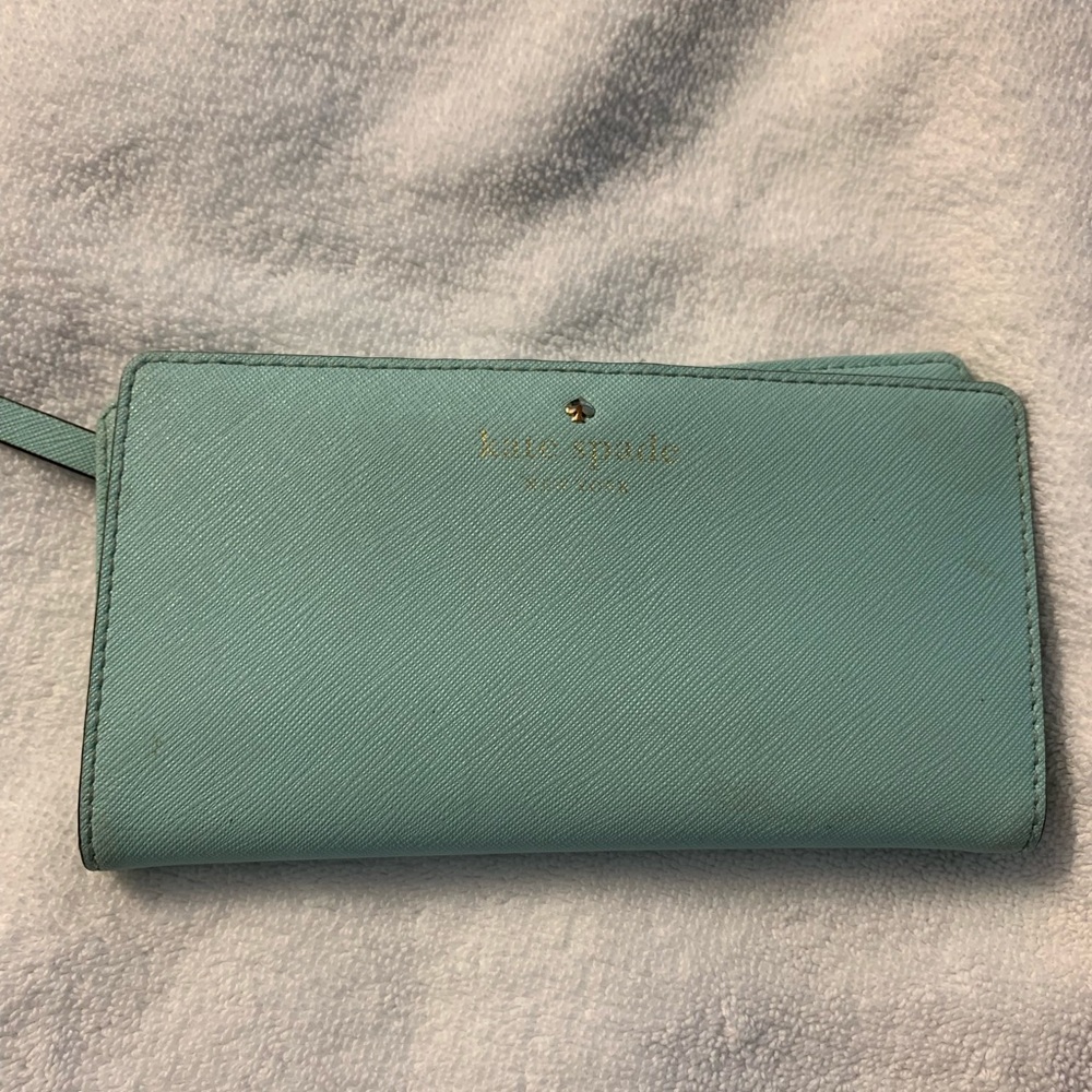 Kate Spade Wallet - Picture 2 of 3